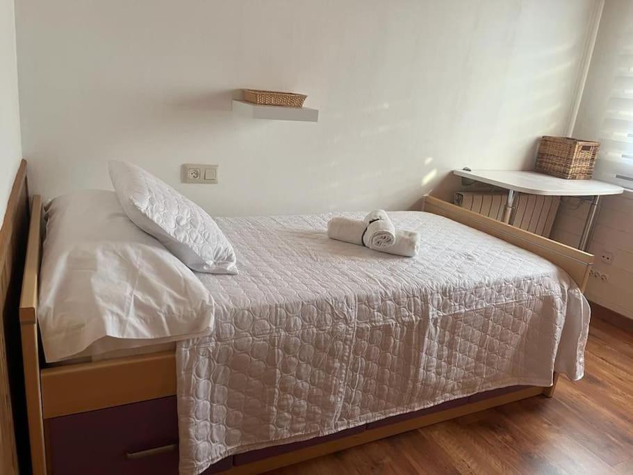 Atico Luminoso Centrico Y Comodo Appartement Figueres  Buitenkant foto